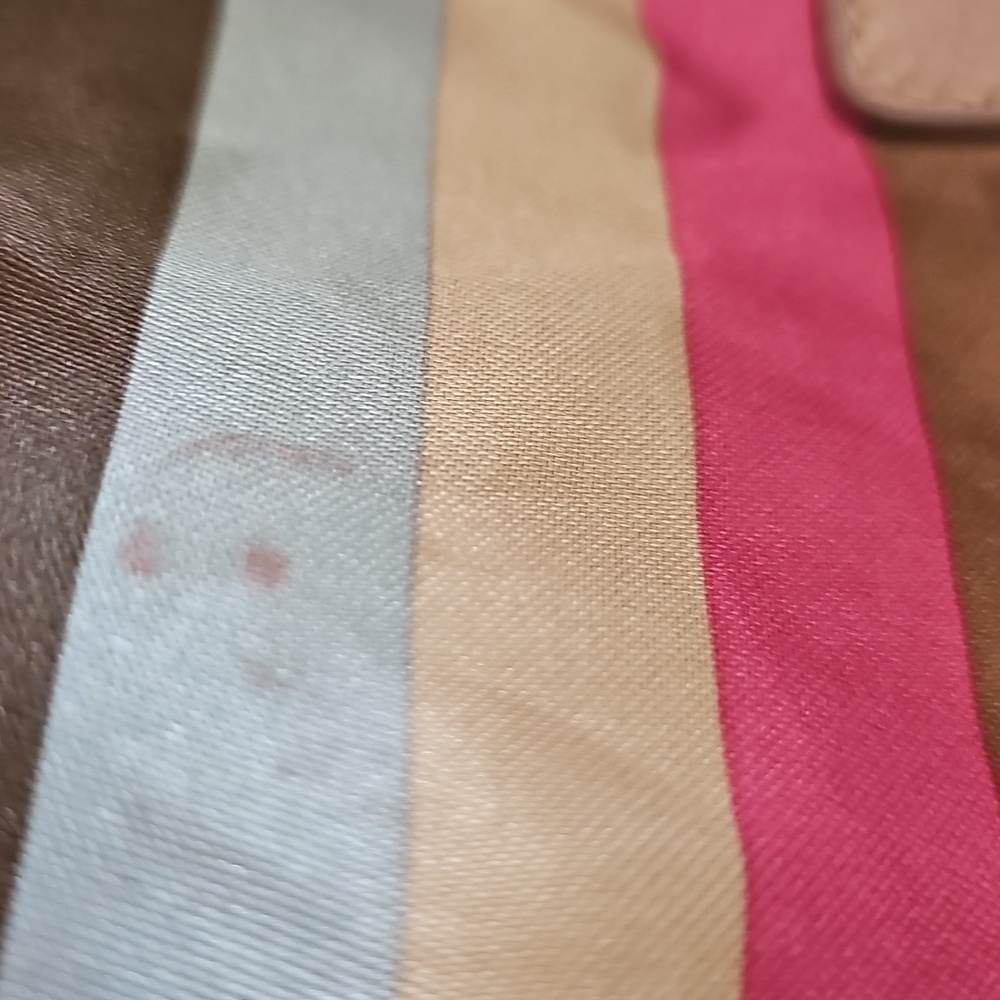 Tignanello Lilac Leather Purse - Picture 5 of 16
